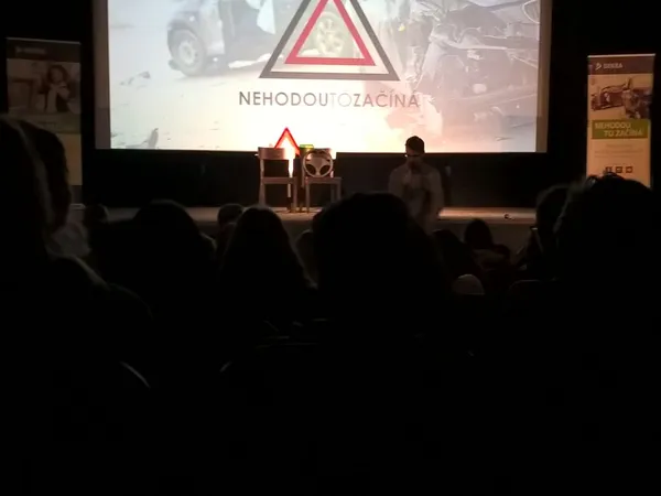 2018-11-22 Nehodou to začína